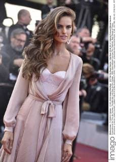 207766 De Rosa-Garcia Starface 2016-05-17 Cannes France 69ème Festival International du Film de Cannes. Montée des marches du film Julieta . 69th International Cannes Film Festival. Red Carpet of Pedro Almodovar s movie Julieta Goulart, Izabel  Copyright: xDexRosa-Garciax xStarfacex STAR_207766_156