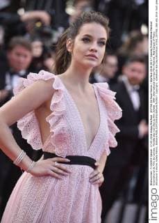 207766 De Rosa-Garcia Starface 2016-05-17 Cannes France 69ème Festival International du Film de Cannes. Montée des marches du film Julieta . 69th International Cannes Film Festival. Red Carpet of Pedro Almodovar s movie Julieta Palvin, Barbara  Copyright: xDexRosa-Garciax xStarfacex STAR_207766_165