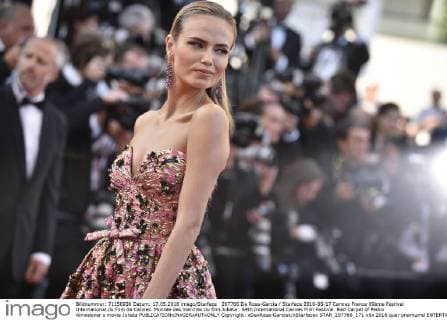 207766 De Rosa-Garcia Starface 2016-05-17 Cannes France 69ème Festival International du Film de Cannes. Montée des marches du film Julieta . 69th International Cannes Film Festival. Red Carpet of Pedro Almodovar s movie Julieta  Copyright: xDexRosa-Garciax xStarfacex STAR_207766_171