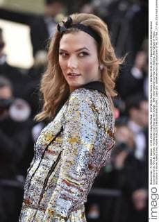 207766 De Rosa-Garcia Starface 2016-05-17 Cannes France 69ème Festival International du Film de Cannes. Montée des marches du film Julieta . 69th International Cannes Film Festival. Red Carpet of Pedro Almodovar s movie Julieta Kloss, Karlie  Copyright: xDexRosa-Garciax xStarfacex STAR_207766_177