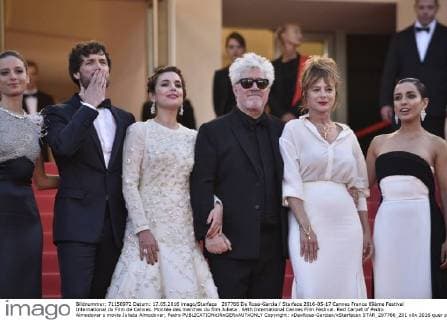 207766 De Rosa-Garcia Starface 2016-05-17 Cannes France 69ème Festival International du Film de Cannes. Montée des marches du film Julieta . 69th International Cannes Film Festival. Red Carpet of Pedro Almodovar s movie Julieta Almodovar, Pedro  Copyright: xDexRosa-Garciax xStarfacex STAR_207766_201