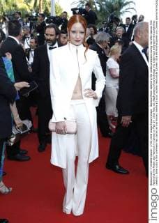 Barbara Meier attending the Julieta premiere during the 69th Cannes Film Festival at the Palais des Festivals in Cannes on May 17, 2016 Foto:xD.xBedrosianx xFuturexImage