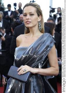 Petra Nemcova attending the Julieta premiere during the 69th Cannes Film Festival at the Palais des Festivals in Cannes on May 17, 2016 Foto:xD.xBedrosianx xFuturexImage