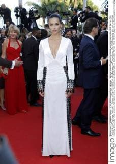 Adriana Lima attending the Julieta premiere during the 69th Cannes Film Festival at the Palais des Festivals in Cannes on May 17, 2016 Foto:xD.xBedrosianx xFuturexImage