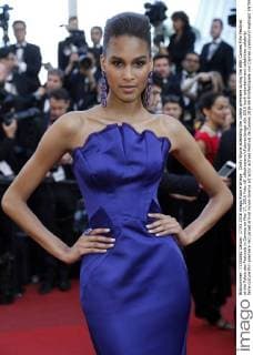 Cindy Bruna attending the Julieta premiere during the 69th Cannes Film Festival at the Palais des Festivals in Cannes on May 17, 2016 Foto:xD.xBedrosianx xFuturexImage