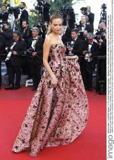 Natasha Poly attending the Julieta premiere during the 69th Cannes Film Festival at the Palais des Festivals in Cannes on May 17, 2016 Foto:xD.xBedrosianx xFuturexImage