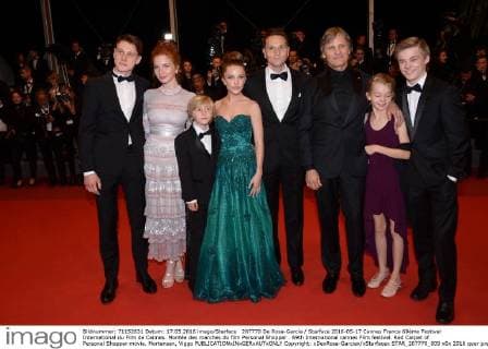 207770 De Rosa-Garcia Starface 2016-05-17 Cannes France 69ème Festival International du Film de Cannes. Montée des marches du film Personal Shopper . 69th International cannes Film festival. Red Carpet of Personal Shopper movie. Mortensen, Viggo  Copyright: xDexRosa-Garciax xStarfacex STAR_207770_009