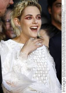 Kristen Stewart attending the Personal Shopper premiere during the 69th Cannes Film Festival at the Palais des Festivals in Cannes on May 17, 2016 Foto:xD.xBedrosianx xFuturexImage