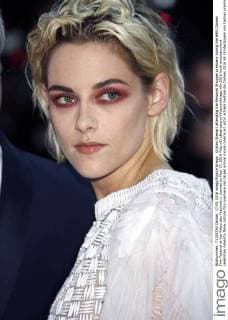 Kristen Stewart attending the Personal Shopper premiere during the 69th Cannes Film Festival at the Palais des Festivals in Cannes on May 17, 2016 Foto:xD.xBedrosianx xFuturexImage