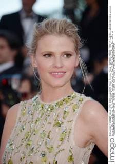 Cannes, France - CANNES, FRANCE - MAY 17: Lara Stone attends the Julieta premiere during the 69th annual Cannes Film Festival at the Palais des Festivals on May 17, 2016 in Cannes, France. Cannes France - ZUMAi09_