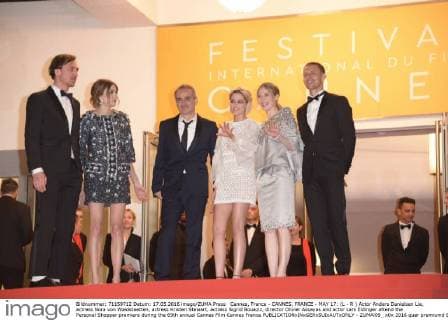 Cannes, France - CANNES, FRANCE - MAY 17: (L - R ) Actor Anders Danielsen Lie, actress Nora von Waldstaetten, actress Kristen Stewart, actress Sigrid Bouaziz, director Olivier Assayas and actor Lars Eidinger attend the Personal Shopper premiere during the 69th annual Cannes Film Cannes France - ZUMAi09_