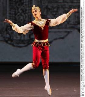 Mariinsky Theatre principal dancer Filipp Stepin performs in a scene from French composer Jean-Philippe Rameau s ballet Le Divertissement du roi staged by Maxim Petrov as part of a gala concert given by the nominees of Benois de la Danse-2016 on the New Stage of the Bolshoi Theatre in Moscow, Russia, May 17, 2016. Sergei Bobylev TASS  TS0237CB