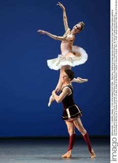 Mariinsky Theatre principal dancers Oksana Skorik (top) and Filipp Stepin perform the pas de deux dance from French composer Leo Delibes Sylvia ballet, choreography by Frederick Ashton, as part of a gala concert given by the nominees of Benois de la Danse-2016 on the New Stage of the Bolshoi Theatre in Moscow, Russia, May 17, 2016. Sergei Bobylev TASS  TS023808
