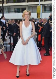 69th Cannes Film Festival 2016, Red Carpet film La Fille Inconnue . Pictured: Eva Herzigova  SimonexComi Cannes