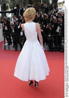 69th Cannes Film Festival 2016, Red Carpet film La fille inconnue . Pictured: Eva Herzigova  AlbertoxTerenghi Cannes