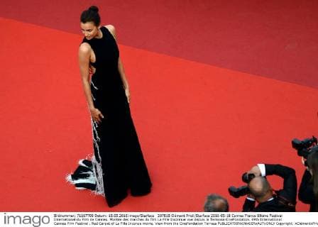 207818 Clément Prioli Starface 2016-05-18 Cannes France 69ème Festival International du Film de Cannes. Montée des marches du film La Fille Inconnue vue depuis la Terrasse CinéFondation. 69th International Cannes Film Festival . Red Carpet of La Fille Inconue movie, View from the CineFondation Terrass  Copyright: xClémentxPriolix STAR_207818_018