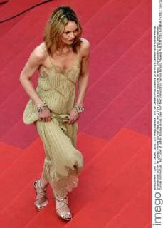 207818 Clément Prioli Starface 2016-05-18 Cannes France 69ème Festival International du Film de Cannes. Montée des marches du film La Fille Inconnue vue depuis la Terrasse CinéFondation. 69th International Cannes Film Festival . Red Carpet of La Fille Inconue movie, View from the CineFondation Terrass Paradis, Vanessa  Copyright: xClémentxPriolix STAR_207818_031