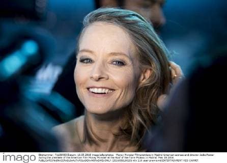 Money Monster Filmpremiere in Madrid American actress and director Jodie Foster during the premiere of the American Film Money Monster at the Roof of the Torre Picasso in Madrid. May 18 2016.  (201605018020)