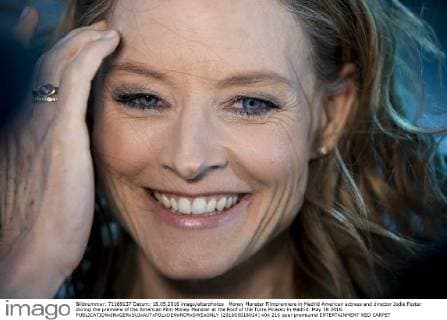 Money Monster Filmpremiere in Madrid American actress and director Jodie Foster during the premiere of the American Film Money Monster at the Roof of the Torre Picasso in Madrid. May 18 2016.  (201605018024)