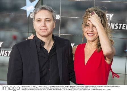 Money Monster Filmpremiere in Madrid Vicente Valles and his wife Angeles Blanco during the premiere of the American Film Money Monster at the Roof of the Torre Picasso in Madrid. May 18 2016.  (201605018073)