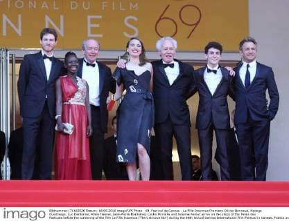 69. Festival de Cannes - La Fille Inconnue Premiere Olivier Bonnaud, Nadege Ouedraogo, Luc Dardenne, Adele Haenel, Jean-Pierre Dardenne, Louka Minnella and Jeremie Renier arrive on the steps of the Palais des Festivals before the screening of the film La Fille Inconnue (The Unknown Girl) during the 69th annual Cannes International Film Festival in Cannes, France on May 18, 2016.  CAN20160518812 DAVIDxSILPA