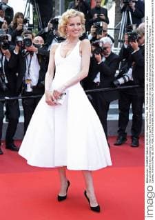 69. Festival de Cannes - La Fille Inconnue Premiere Eva Herzigova arrives on the red carpet before the screening of the film La Fille Inconnue (The Unknown Girl) at the 69th annual Cannes International Film Festival in Cannes, France on May 18, 2016.  CAN20160518829 DAVIDxSILPA