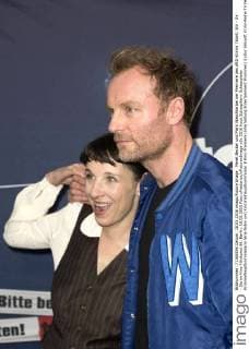 Meret Becker und Mark Waschke bei der Premiere des ARD-Krimis Tatort: Wir - Ihr - Sie im Kino Filmkunst 66. Berlin, 18.05.2016 Foto:xFredericx xFuturexImage