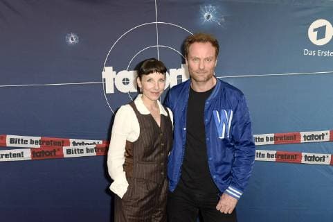 Meret Becker und Mark Waschke bei der Premiere des ARD-Krimis Tatort: Wir - Ihr - Sie im Kino Filmkunst 66. Berlin, 18.05.2016 Foto:xFredericx xFuturexImage