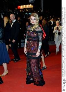 69. Festival de Cannes: It s Only the End of the World - Juste la Fin du Monde Filmpremiere 69th Cannes Film Festival 2016, Red Carpet film Juste la fin du monde . Pictured: Coeur de Pirate  SimonexComi Cannes