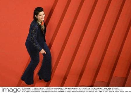 69. Festival de Cannes: It s Only the End of the World - Juste la Fin du Monde Filmpremiere 207866 Clément Prioli Starface 2016-05-19 Cannes France 69ème Festival International du Film de Cannes. Montée des marches du film Juste la fin du monde , vue depuis la terrasse Cinefondation. 69th International cannes Film festival. Red Carpet of Juste la fin du monde movie, view from CineFondation Terrass. Sokolinski, Stéphanie ( SoKo )  Copyright: xClémentxPriolix STAR_207866_021