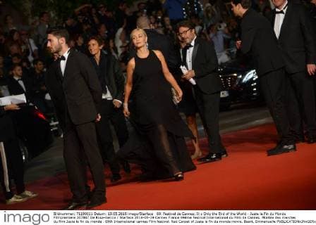 69. Festival de Cannes: It s Only the End of the World - Juste la Fin du Monde Filmpremiere 207867 De Rosa-Garcia Starface 2016-05-19 Cannes France 69ème Festival International du Film de Cannes. Montée des marches du film Juste la fin du monde . 69th International cannes Film festival. Red Carpet of Juste la fin du monde movie. Beart, Emmanuelle  Copyright: xDexRosa-Garciax xStarfacex STAR_207867_004