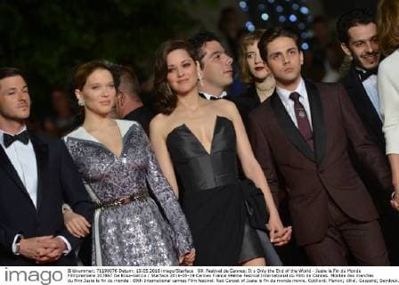 69. Festival de Cannes: It s Only the End of the World - Juste la Fin du Monde Filmpremiere 207867 De Rosa-Garcia Starface 2016-05-19 Cannes France 69ème Festival International du Film de Cannes. Montée des marches du film Juste la fin du monde . 69th International cannes Film festival. Red Carpet of Juste la fin du monde movie. Cotillard, Marion; Ulliel, Gaspard; Seydoux, Léa; Dolan, Xavier  Copyright: xDexRosa-Garciax xStarfacex STAR_207867_035
