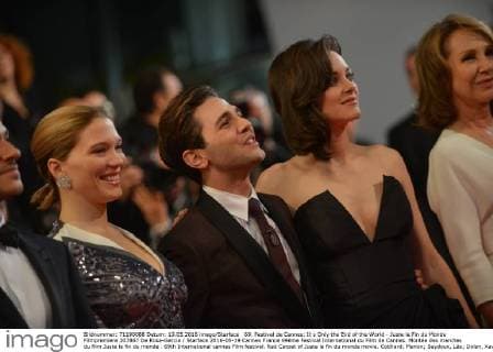 69. Festival de Cannes: It s Only the End of the World - Juste la Fin du Monde Filmpremiere 207867 De Rosa-Garcia Starface 2016-05-19 Cannes France 69ème Festival International du Film de Cannes. Montée des marches du film Juste la fin du monde . 69th International cannes Film festival. Red Carpet of Juste la fin du monde movie. Cotillard, Marion; Seydoux, Léa; Dolan, Xavier  Copyright: xDexRosa-Garciax xStarfacex STAR_207867_047