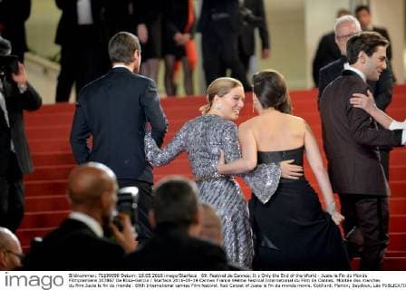 69. Festival de Cannes: It s Only the End of the World - Juste la Fin du Monde Filmpremiere 207867 De Rosa-Garcia Starface 2016-05-19 Cannes France 69ème Festival International du Film de Cannes. Montée des marches du film Juste la fin du monde . 69th International cannes Film festival. Red Carpet of Juste la fin du monde movie. Cotillard, Marion; Seydoux, Léa  Copyright: xDexRosa-Garciax xStarfacex STAR_207867_049