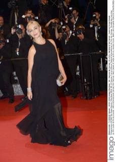 69. Festival de Cannes: It s Only the End of the World - Juste la Fin du Monde Filmpremiere 207867 De Rosa-Garcia Starface 2016-05-19 Cannes France 69ème Festival International du Film de Cannes. Montée des marches du film Juste la fin du monde . 69th International cannes Film festival. Red Carpet of Juste la fin du monde movie. Beart, Emmanuelle  Copyright: xDexRosa-Garciax xStarfacex STAR_207867_063