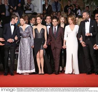 69. Festival de Cannes: It s Only the End of the World - Juste la Fin du Monde Filmpremiere (From L to R) Gaspard Ulliel, Lea Seydoux, Marion Cotillard, Xavier Dolan, Nathalie Baye and Vincent Cassel arrive on the red carpet before the screening of the film Juste la fin du monde (It s Only the End of the World) at the 69th annual Cannes International Film Festival in Cannes, France on May 19, 2016.  CAN20160519808 DAVIDxSILPA