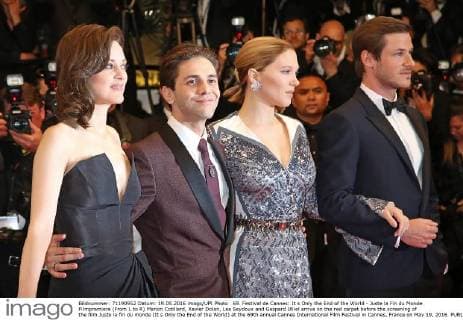 69. Festival de Cannes: It s Only the End of the World - Juste la Fin du Monde Filmpremiere (From L to R) Marion Cotillard, Xavier Dolan, Lea Seydoux and Gaspard Ulliel arrive on the red carpet before the screening of the film Juste la fin du monde (It s Only the End of the World) at the 69th annual Cannes International Film Festival in Cannes, France on May 19, 2016.  CAN20160519823 DAVIDxSILPA