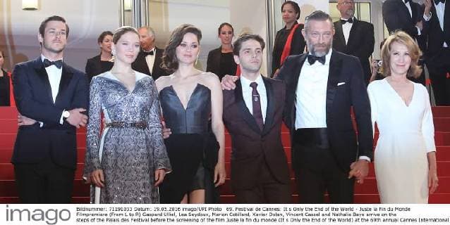 69. Festival de Cannes: It s Only the End of the World - Juste la Fin du Monde Filmpremiere (From L to R) Gaspard Ulliel, Lea Seydoux, Marion Cotillard, Xavier Dolan, Vincent Cassel and Nathalie Baye arrive on the steps of the Palais des Festival before the screening of the film Juste la fin du monde (It s Only the End of the World) at the 69th annual Cannes International Film Festival in Cannes, France on May 19, 2016.  CAN20160519817 DAVIDxSILPA