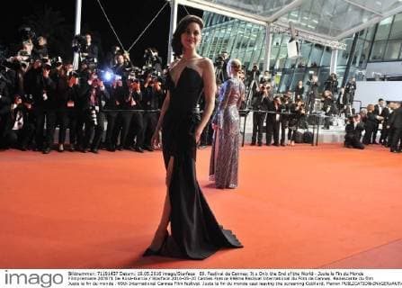 69. Festival de Cannes: It s Only the End of the World - Juste la Fin du Monde Filmpremiere 207871 De Rosa-Garcia Starface 2016-05-20 Cannes France 69ème Festival International du Film de Cannes. Redescente du film Juste la fin du monde . 69th International Cannes Film festival. Juste la fin du monde cast leaving the screening Cotillard, Marion  Copyright: xDexRosa-Garciax xStarfacex STAR_207871_029