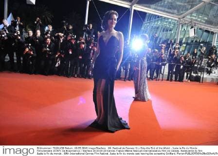 69. Festival de Cannes: It s Only the End of the World - Juste la Fin du Monde Filmpremiere 207871 De Rosa-Garcia Starface 2016-05-20 Cannes France 69ème Festival International du Film de Cannes. Redescente du film Juste la fin du monde . 69th International Cannes Film festival. Juste la fin du monde cast leaving the screening Cotillard, Marion  Copyright: xDexRosa-Garciax xStarfacex STAR_207871_030