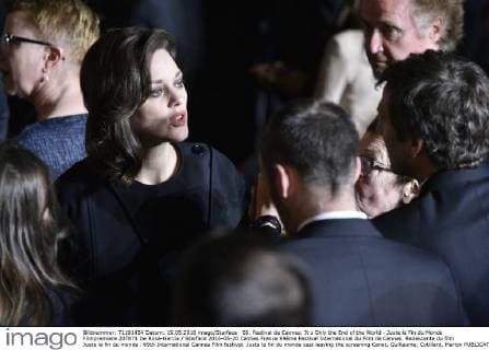 69. Festival de Cannes: It s Only the End of the World - Juste la Fin du Monde Filmpremiere 207871 De Rosa-Garcia Starface 2016-05-20 Cannes France 69ème Festival International du Film de Cannes. Redescente du film Juste la fin du monde . 69th International Cannes Film festival. Juste la fin du monde cast leaving the screening Canet, Guillaume; Cotillard, Marion  Copyright: xDexRosa-Garciax xStarfacex STAR_207871_046