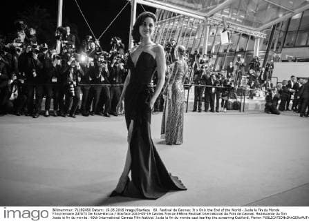69. Festival de Cannes: It s Only the End of the World - Juste la Fin du Monde Filmpremiere 207871 De Rosa-Garcia Starface 2016-05-19 Cannes France 69ème Festival International du Film de Cannes. Redescente du film Juste la fin du monde . 69th International Cannes Film festival. Juste la fin du monde cast leaving the screening Cotillard, Marion  Copyright: xDexRosa-Garciax xStarfacex STAR_207871_049