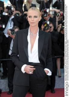 69. Festival de Cannes: The Last Face Filmpremiere 69th Cannes Film Festival 2016, Red Carpet film The last face . Pictured: Charlize Theron  AlbertoxTerenghi Cannes