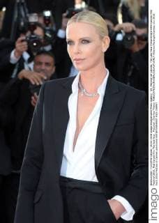 69. Festival de Cannes: The Last Face Filmpremiere 69th Cannes Film Festival 2016, Red Carpet film The last face . Pictured: Charlize Theron  AlbertoxTerenghi Cannes