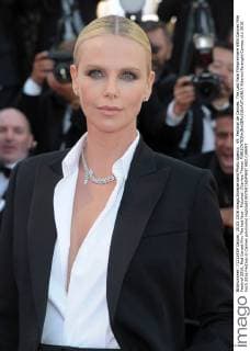 69. Festival de Cannes: The Last Face Filmpremiere 69th Cannes Film Festival 2016, Red Carpet film The last face . Pictured: Charlize Theron  AlbertoxTerenghi Cannes