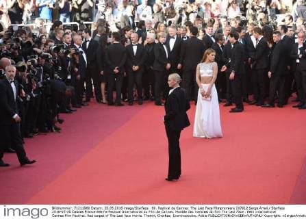 69. Festival de Cannes: The Last Face Filmpremiere 207912 Serge Arnal Starface 2016-05-20 Cannes France 69ème Festival International du Film de Cannes. Montée des marches du film The Last Face . 69th International Cannes Film Festival. Red carpet of The Last face movie. Theron, Charlize; Exarchopoulos, Adèle  Copyright: xSergexArnalx xStarfacex STAR_207912_024