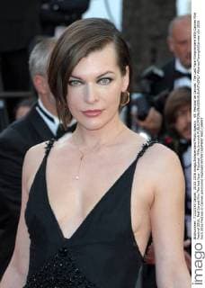 69. Festival de Cannes: The Last Face Filmpremiere 69th Cannes Film Festival 2016, Red Carpet film The last face . Pictured: Milla Jovovich  AlbertoxTerenghi Cannes