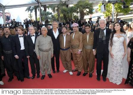 69. Festival de Cannes: Peshmerga Filmpremiere 69th Cannes Film Festival 2016, Red Carpet film The last face . Pictured. Bernard-Henry Levy, Peshmerga  AlbertoxTerenghi Cannes