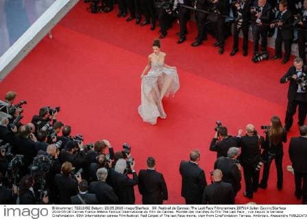 69. Festival de Cannes: The Last Face Filmpremiere 207914 Julien Cauvin Starface 2016-05-20 Cannes France 69ème Festival International du Film de Cannes. Montée des marches du film The Last Face , vue depuis la terrasse Cinefondation. 69th International cannes Film festival. Red Carpet of The last Face movie, view from CineFondation Terrass. Ambrosio, Alessandra  Copyright: xJulienxCauvinx STAR_207914_007