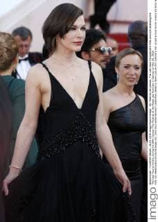 69. Festival de Cannes: The Last Face Filmpremiere Milla Jovovich attending the The Last Face premiere during the 69th Cannes Film Festival at the Palais des Festivals in Cannes on May 20, 2016 Foto:xD.xBedrosianx xFuturexImage